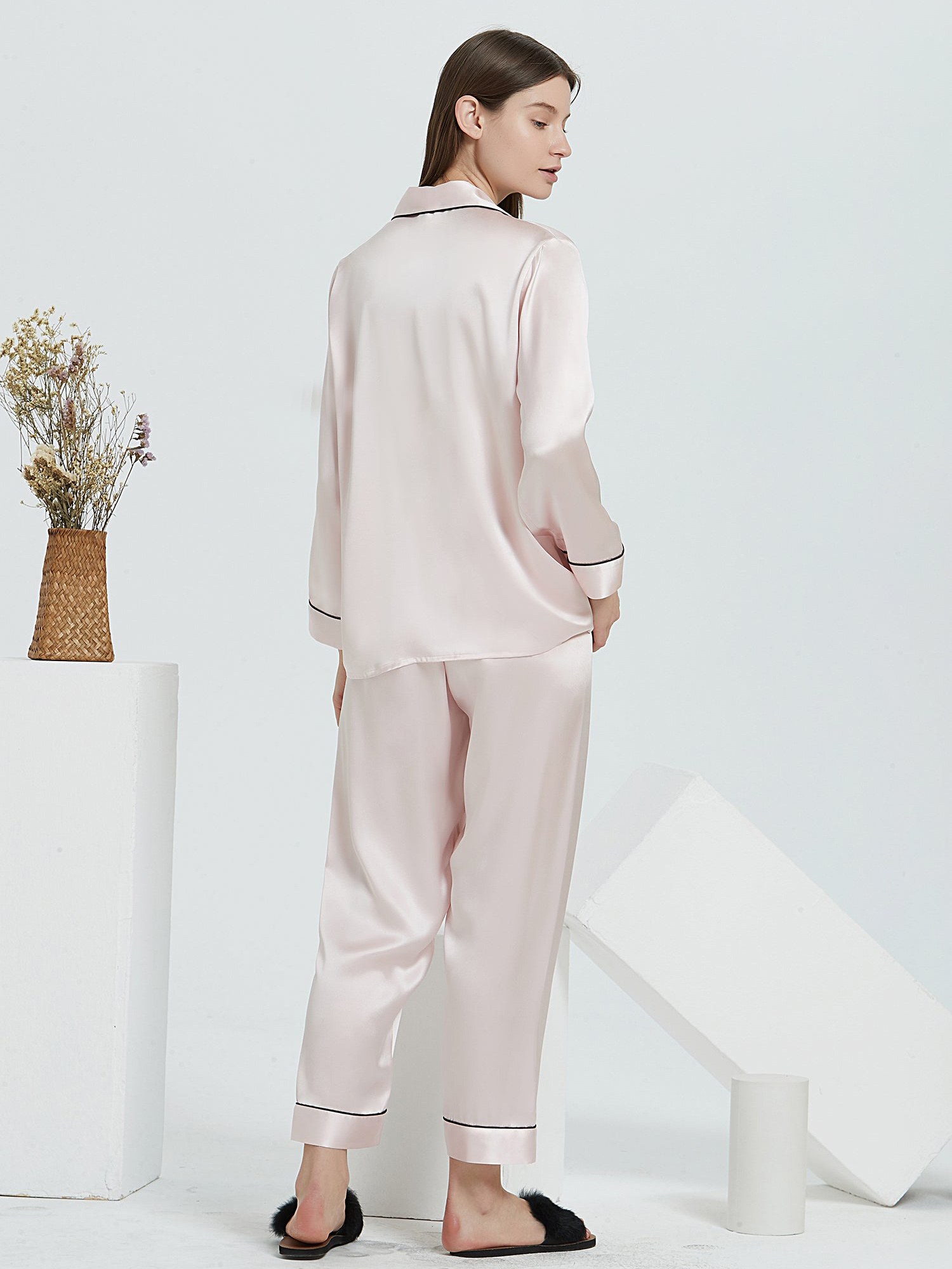 Best Long Silk Pajamas Set For Women